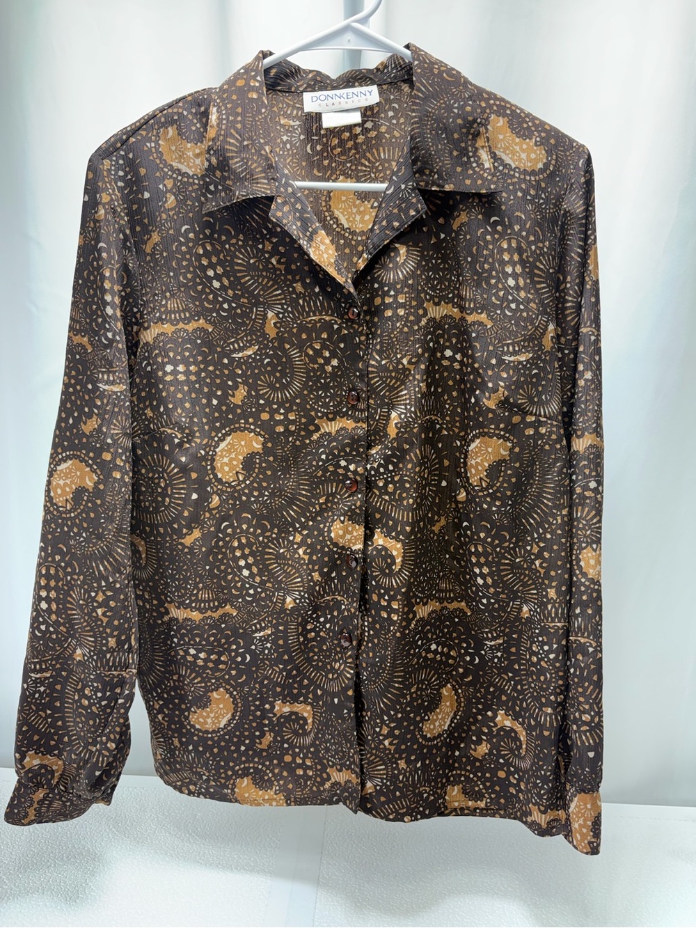 Donkenny Brown Paisley-Print Button-Front Blouse 4361